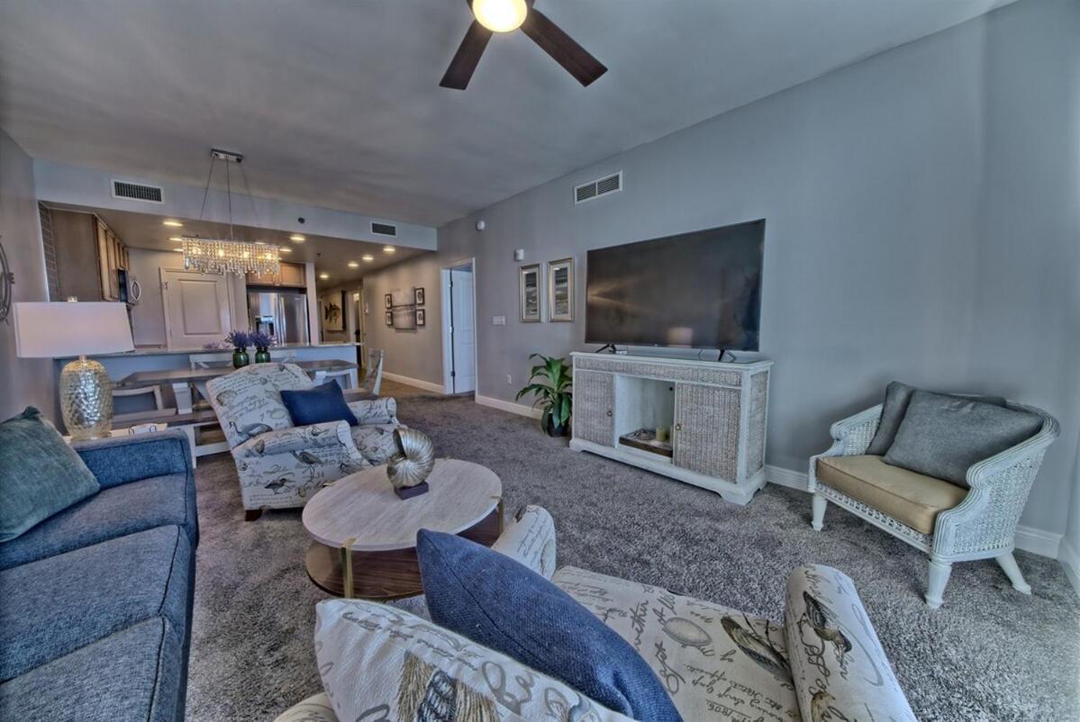 Apartment Sterling Breeze 1506