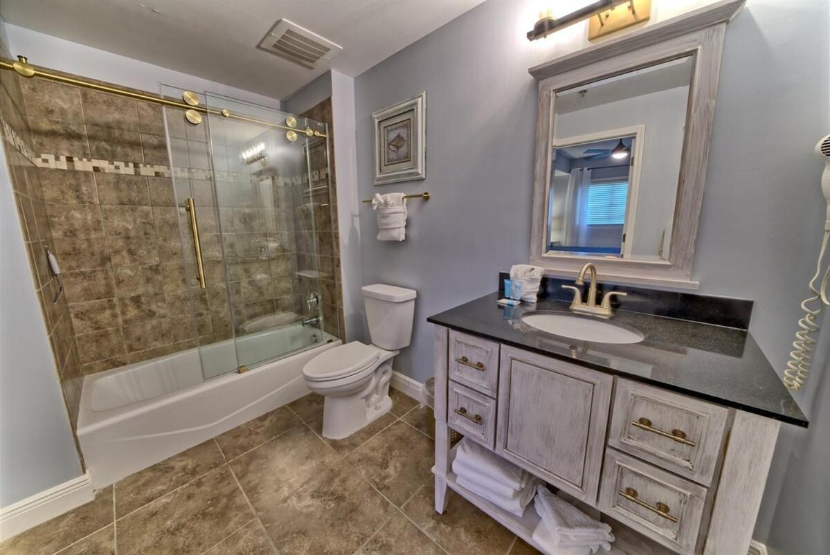 Sterling Breeze 1506 Apartment *