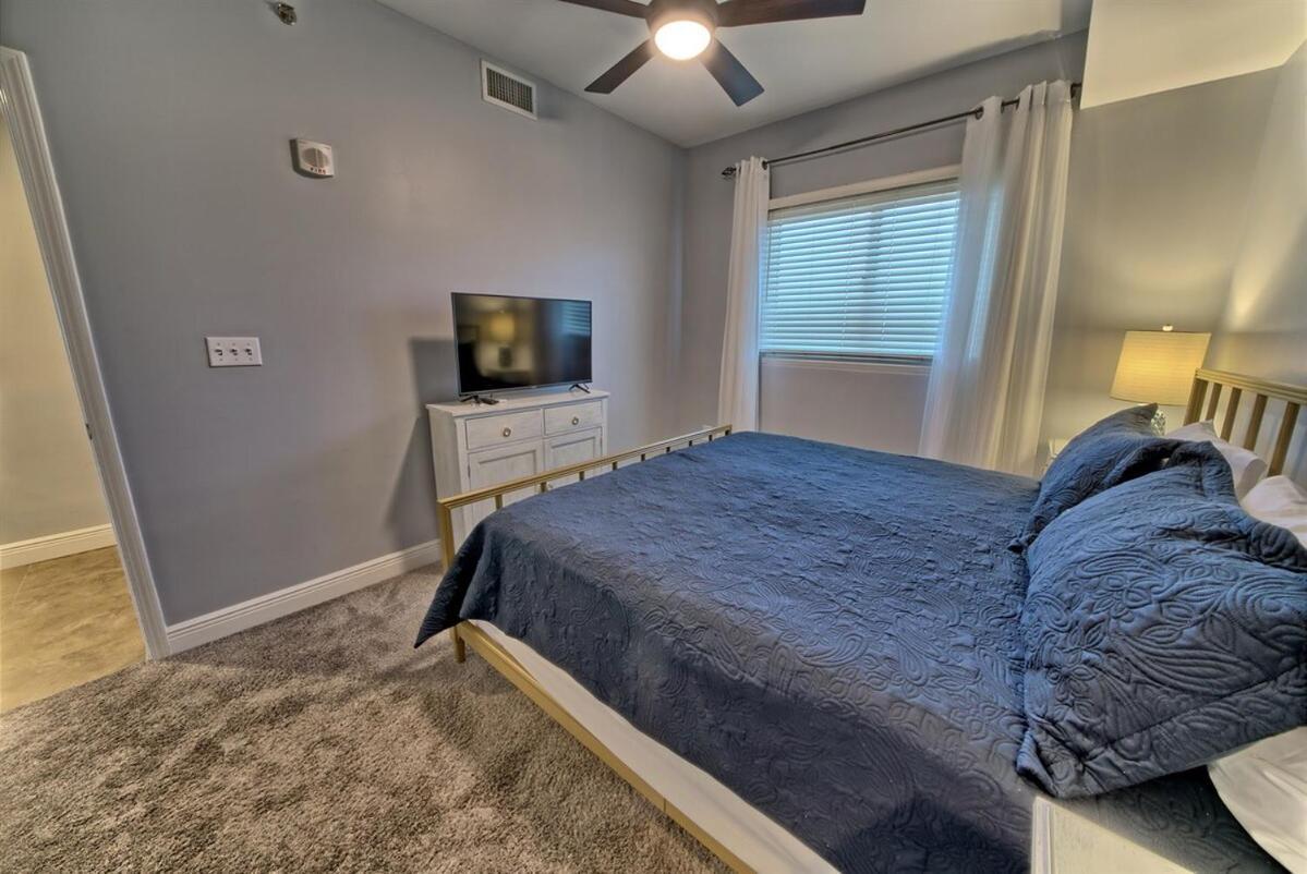 Apartment Sterling Breeze 1506 *